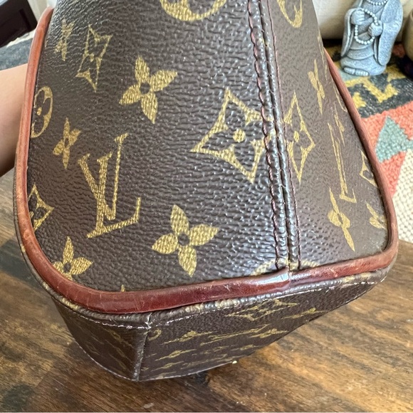 Louis Vuitton Monogram Ellipse PM Vintage Hand Bag - Picture 16 of 17